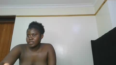 Snapshot of hot_petite1 chatting on 03/30/26, 12:33 Hot petite online show from 03/30/26, 12:33