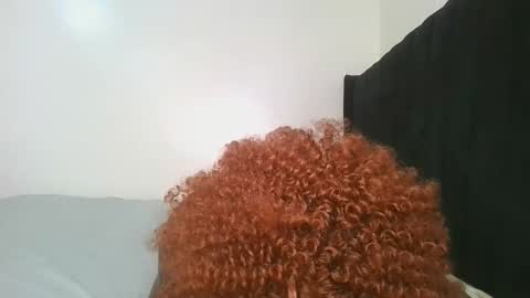 Snapshot of hot_petite1 chatting on 04/12/26, 09:31 Hot petite online show from 04/12/26, 09:31