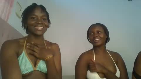 Snapshot of hot_petite12 chatting on 07/23/26, 11:30 Petite online show from 07/23/26, 11:30