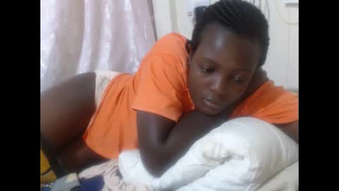 RAYLAH online show from 02/27/26, 02:33