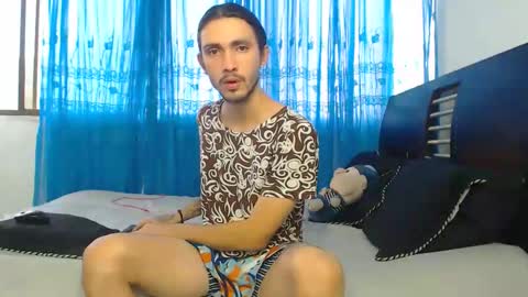 Hot Sharks   online show from 09/11/25, 11:21