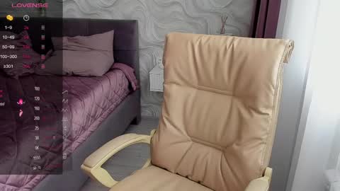 Snapshot of hot_squirtgirl chatting on 04/04/26, 03:16 Vasilisa online show from 04/04/26, 03:16