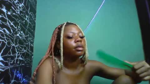 Stella online show from 02/14/25, 11:53