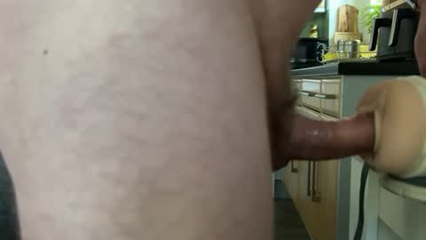 Snapshot of hot_tog_2 chatting on 04/20/26, 06:27 hot_tog_2 online show from 04/20/26, 06:27