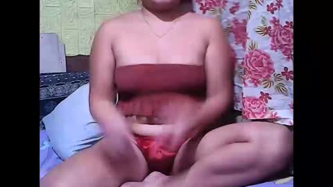 Snapshot of hot_tricia05 chatting on 03/03/25, 01:31 hot_tricia05 online show from 03/03/25, 01:31