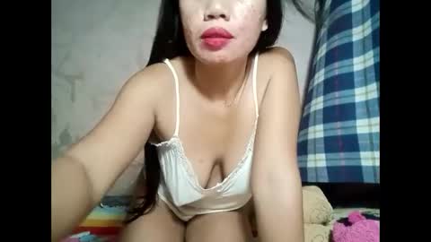 hot_warrios247 online show from 02/18/25, 09:54