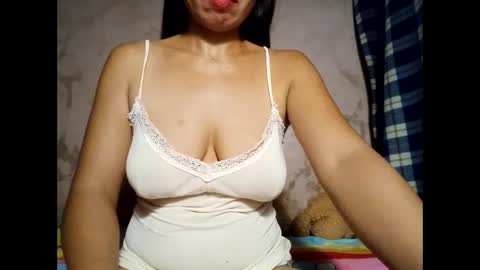 hot_warrios247 online show from 02/25/25, 08:25