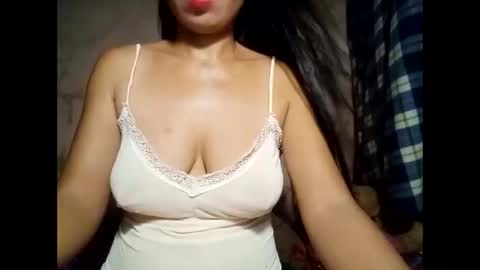 hot_warrios247 online show from 03/10/25, 02:06