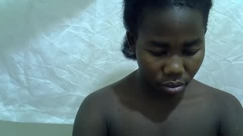 hotagrace online show from 09/13/25, 08:52