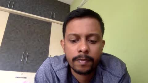 Snapshot of hotakash009 chatting on 12/28/24, 08:37 YourLove21 online show from 12/28/24, 08:37