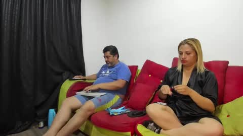 hotandfierylatinos online show from 12/20/25, 10:33