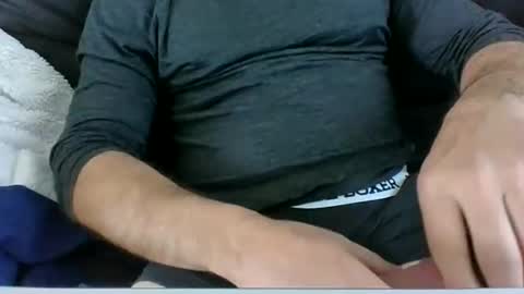 Snapshot of hotandhard123321 chatting on 03/03/25, 03:42 hotandhard123321 online show from 03/03/25, 03:42