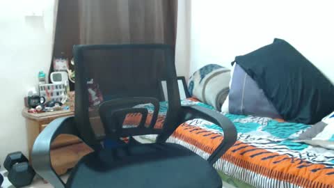 Snapshot of hotandpower10 chatting on 12/27/24, 08:13 Hot and PowerHOPE U MISS ME online show from 12/27/24, 08:13