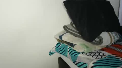 Snapshot of hotandpower10 chatting on 01/07/25, 04:50 Hot and PowerHOPE U MISS ME online show from 01/07/25, 04:50