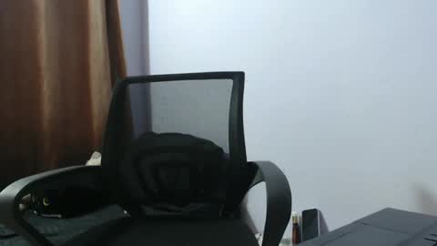 Snapshot of hotandpower10 chatting on 01/11/25, 12:55 Hot and PowerHOPE U MISS ME online show from 01/11/25, 12:55