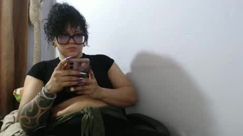 Snapshot of hotandpower10 chatting on 02/14/25, 03:11 Hot and PowerHOPE U MISS ME online show from 02/14/25, 03:11