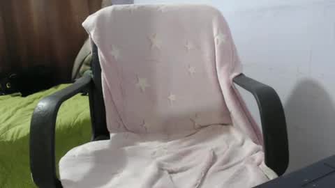 Snapshot of hotandpower10 chatting on 03/05/25, 11:16 Hot and PowerHOPE U MISS ME online show from 03/05/25, 11:16