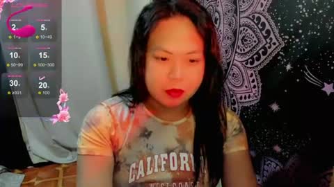 Snapshot of hotasian_mama chatting on 07/14/26, 11:38 Grace online show from 07/14/26, 11:38