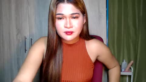 Snapshot of hotbabealjie chatting on 03/10/25, 07:10 Aljie online show from 03/10/25, 07:10