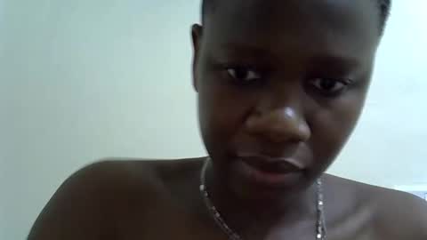 Snapshot of hotberry_7 chatting on 09/13/25, 09:36 hotberry_7 online show from 09/13/25, 09:36