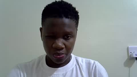 Snapshot of hotberry_7 chatting on 09/23/25, 09:29 hotberry_7 online show from 09/23/25, 09:29