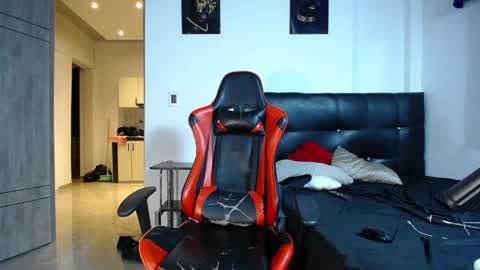 rivas online show from 05/15/26, 04:19