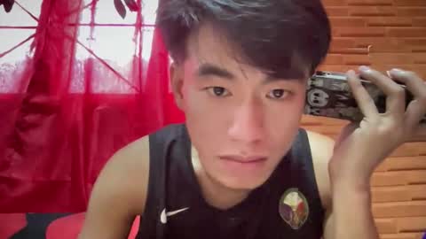 Snapshot of hotboy_marc chatting on 04/28/26, 02:27 hotboy_marc online show from 04/28/26, 02:27