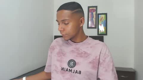 hotboyluxe online show from 02/15/26, 03:47