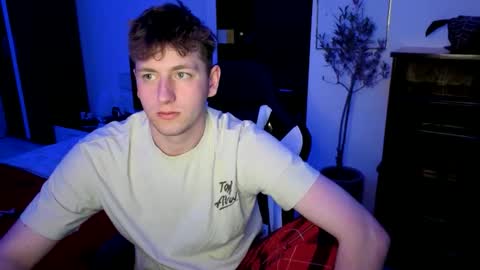 Snapshot of hotboyshorny chatting on 04/26/26, 10:57 Hotboyshorny online show from 04/26/26, 10:57