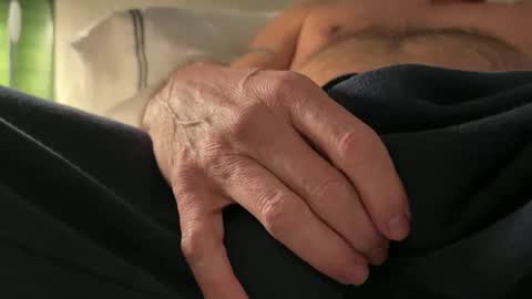 Snapshot of hotbulgedaddy chatting on 03/20/26, 07:46 Horny for strapping and sounding online show from 03/20/26, 07:46