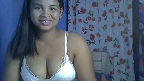 hotcelici online show from 09/23/25, 07:33