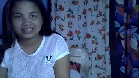 hotcelici online show from 10/01/25, 09:37