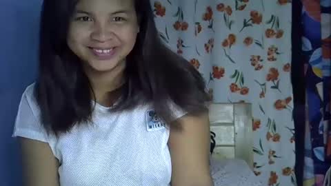hotcelici online show from 10/08/25, 04:43