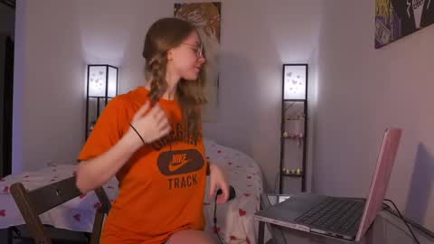 NICK AND NORA online show from 02/17/25, 08:19