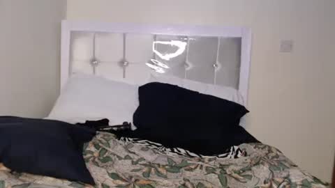 Hotcurvykeisha online show from 01/19/25, 10:39