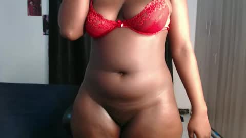 Hotcurvykeisha online show from 01/14/26, 08:14