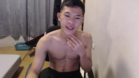 Snapshot of hotcuteasianxx chatting on 02/06/26, 10:35 hotcuteasianxx online show from 02/06/26, 10:35