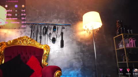 Snapshot of hotdesy_ chatting on 01/11/25, 09:36 Mistress online show from 01/11/25, 09:36