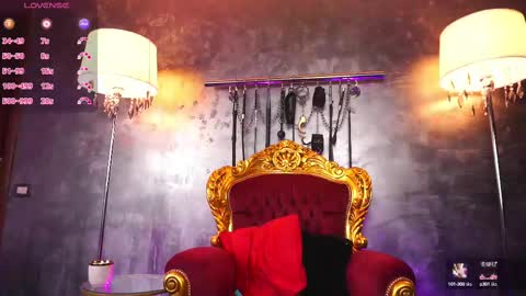 Snapshot of hotdesy_ chatting on 03/11/25, 09:34 Mistress online show from 03/11/25, 09:34