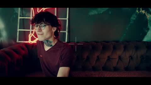 Snapshot of hotdogswaitingaports chatting on 04/05/26, 12:46 Archi Stewart online show from 04/05/26, 12:46