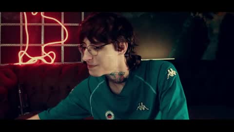 Snapshot of hotdogswaitingaports chatting on 04/09/26, 05:29 Archi Stewart online show from 04/09/26, 05:29