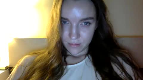 effy online show from 01/28/25, 01:50