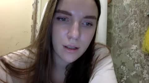 effy online show from 02/10/25, 06:31