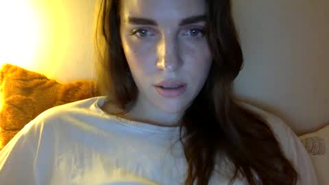 effy online show from 09/28/25, 08:03