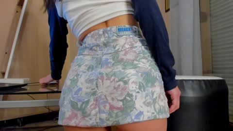 Snapshot of hotel77777 chatting on 02/27/26, 08:42 Erika online show from 02/27/26, 08:42