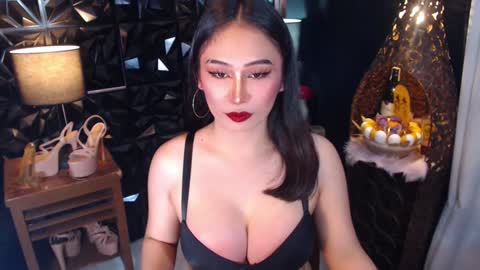 EVA online show from 01/03/25, 07:38