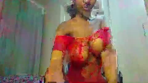 Snapshot of hotfalling706077 chatting on 12/24/24, 07:00 hotfalling706077 online show from 12/24/24, 07:00