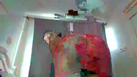 Snapshot of hotfalling706077 chatting on 12/28/24, 08:58 hotfalling706077 online show from 12/28/24, 08:58