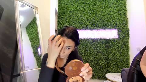 hotfallingdevil online show from 01/30/25, 05:09