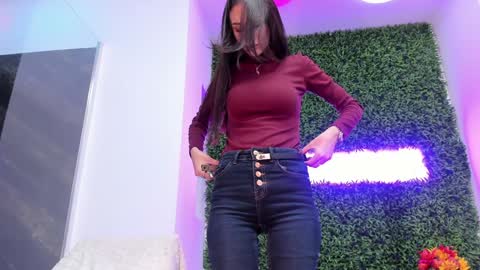 Snapshot of hotfallingdevil chatting on 11/23/25, 06:24 hotfallingdevil online show from 11/23/25, 06:24